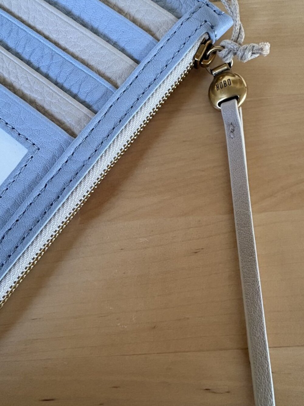 HOBO Carte Card Case - Linen & Blue Pearl - Picture 4 of 4